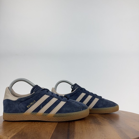 adidas gazelle silver green womens adidas Gazelle 'Wonder Taupe' 6 main image 1